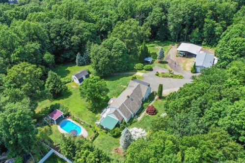639 Wheeler Rd, Upper Stepney, CT 06468-3235
