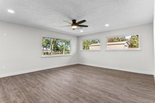 5913 Becky Ln, Pearland TX 77584-8350 exterior