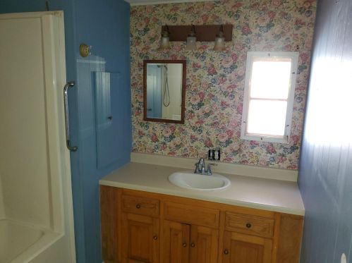 300 Nathan Ellis Hwy, Mashpee MA 02649-3227 exterior