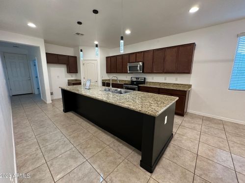 41650 Elm Dr, Maricopa AZ  85138-9500 exterior