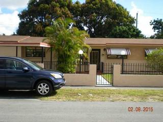 5831 9th Ln, Hialeah, FL 33012-2358