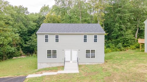 150 Grove Ave, Groton, CT 06340-3504