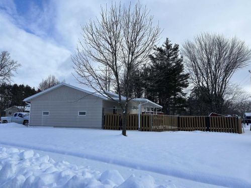520 Schaller St, Tomah, WI 54660-2846