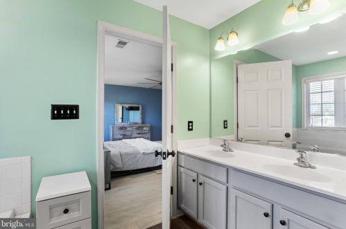 129 Bouldin Rd, Charles Town WV  25414-5586 exterior