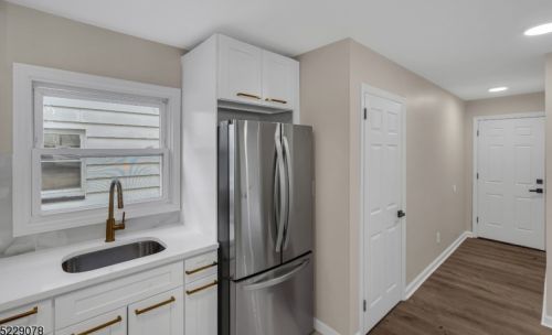 87 Melville Pl, Irvington NJ  07111-3048 exterior