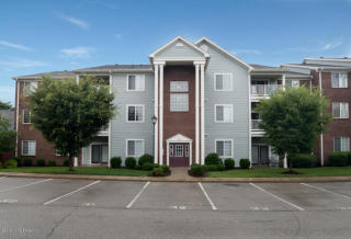 12102 Redspire Dr, Louisville, KY 40299-6137