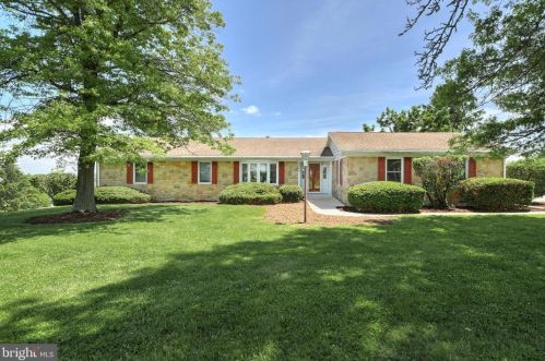 1280 Herrs Ridge Rd, Gettysburg, PA 17325-7282