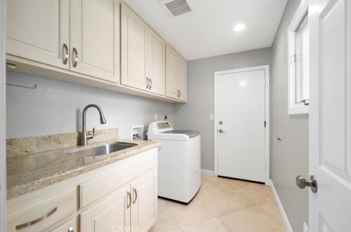 1836 Gamble Ln, Escondido CA  92029-4231 exterior