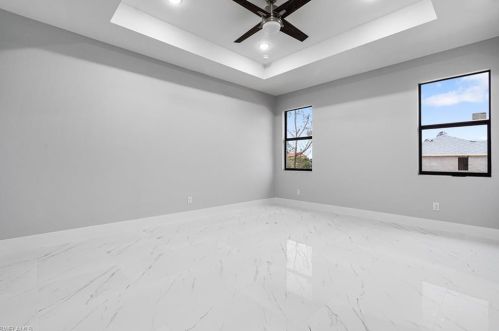 1908 14 St, Cape Coral FL  33909-1643 exterior