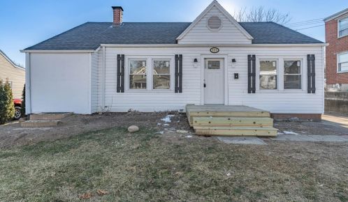 322 4th St, Franklin, OH 45005-2424