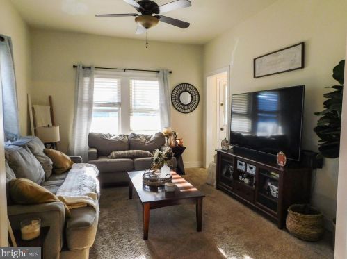 21 3rd St, Souderton PA  18964-1113 exterior