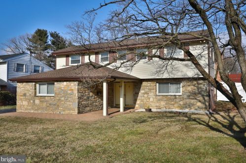 1475 Thornberry Rd, Wyncote, PA 19095-2308
