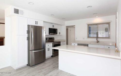 8537 Rovey Ave, Scottsdale AZ  85250-5824 exterior