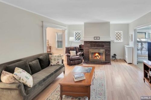 17 Glenwood Ave, Bloomfield NJ  07003-2201 exterior