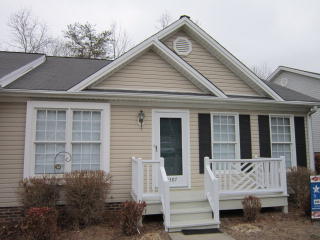 1307 Hillside Dr, Eden, NC 27288-5983