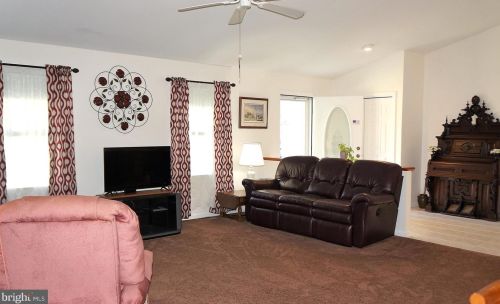 38018 Whitesview Cir, Millville, DE 19970-3340