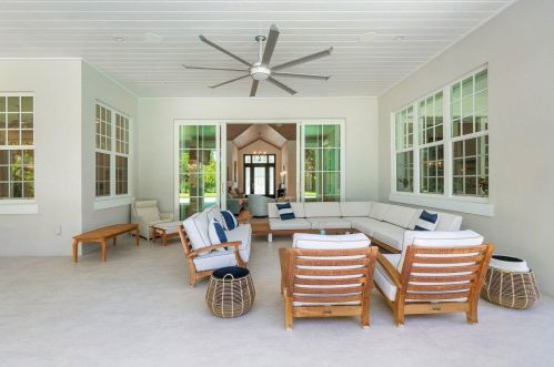 7 Country Rd, Boynton Beach FL  33436-5609 exterior