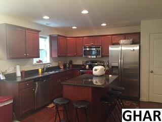 6444 Creekbend Dr, Navy Sup Dpt PA  17050-4002 exterior