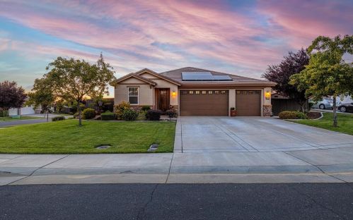 205 Tillman Ct, Folsom CA  95762-9571 exterior