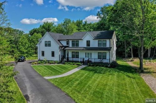 767 Darlington Ave, Mahwah NJ  07430-2612 exterior