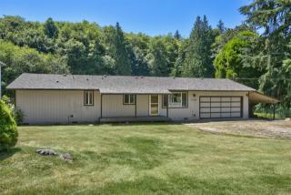 20828 Frank Waters Rd, Camano Island, WA 98292-7856