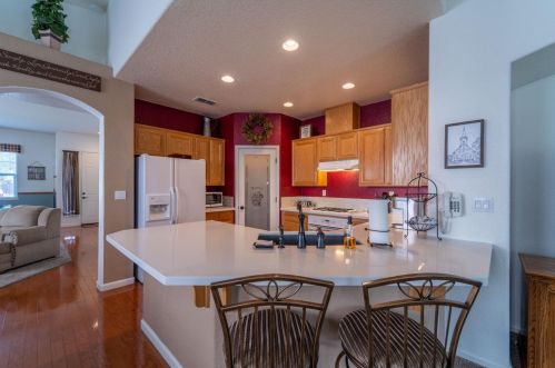 5413 Homewood Way, Riverbank, CA 95367-9518