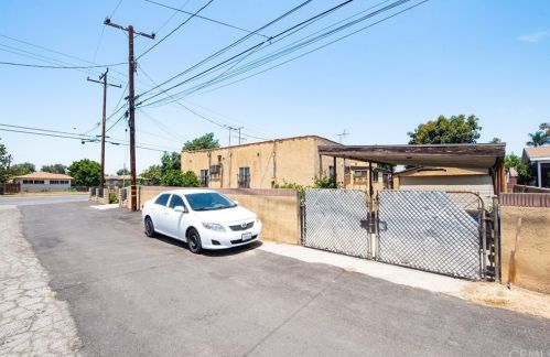 8414 Norwalk Blvd, Whittier CA 90606-3310 exterior