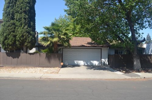 305 Avila Ct, Modesto, CA 95354-3269