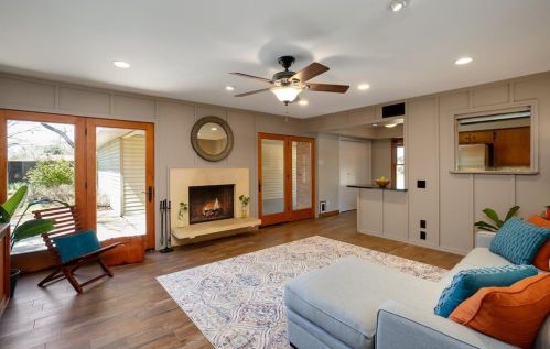 3206 Camelot Dr, Dallas TX 75229-5905 exterior