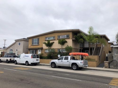 1216 Balboa Blvd, Newport Beach, CA 92661-1420