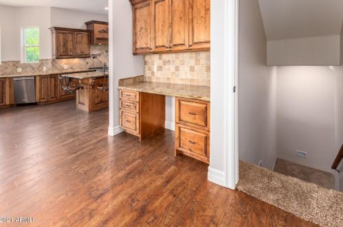 2710 Cattle Dr, Gilbert AZ  85297-8116 exterior