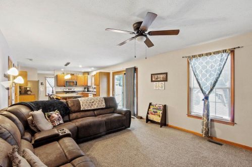 401 Highview Dr, Bellefontaine OH  43311-9145 exterior