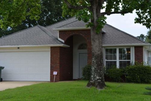 844 Ladner Dr, Pensacola, FL 32505-1615