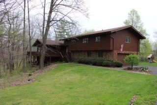 8270 Bowling Green Ln, Lancaster, OH 43130-9227