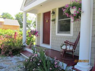 678 Everest Rd, Georgia, VT 05468-3345