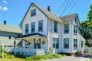 2658 Union Blvd, Islip Manor, NY 11751-3213