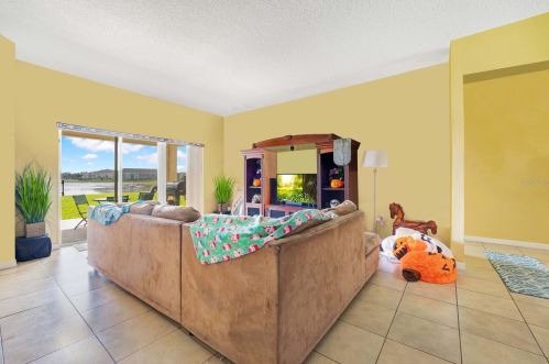 3632 Weatherfield Dr, Kissimmee, FL 34746-2847