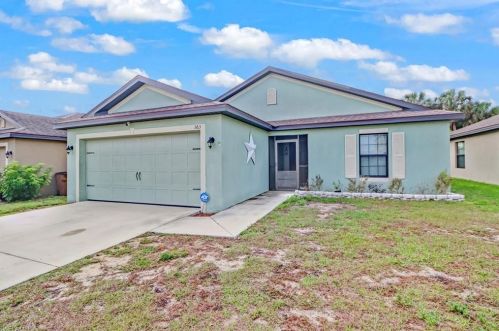 363 Shadow Lakes Dr, Lehigh Acres, FL 33974-0808