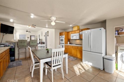 625 8th St, San Bernardino CA  92410-2916 exterior