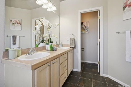 1917 King St, Denver CO 80219-5354 exterior