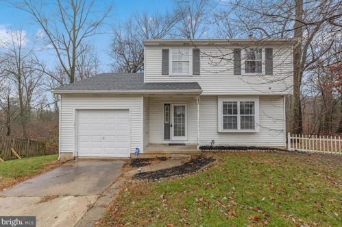 24 Pine Glen Dr, Erial, NJ 08081-1329