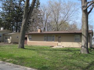 76 Marietta Ave, Iowa City IA  52246-3230 exterior