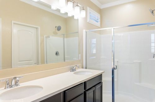 29342 Fall Classic, Lake Elsinore CA  92530 exterior