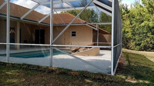 6910 Royal Palm Beach Blvd, West Palm Beach FL  33412-1860 exterior