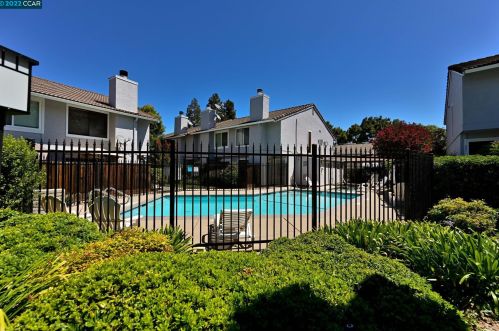 349 Pantano Cir, Pacheco CA  94553-5636 exterior