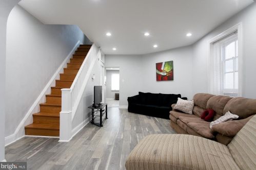 415 Leverington Ave, Philadelphia PA  19128-3313 exterior