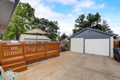 709 Westowne Ave, Waukesha WI  53188-2833 exterior