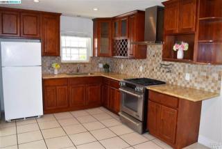 422 Wilshire Ave, Vallejo, CA 94591-7941