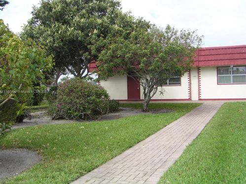 96 Seville F, Delray Beach, FL 33446-2101