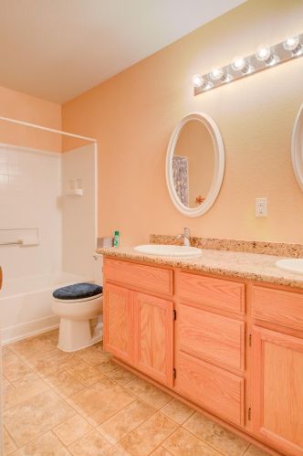 1440 Ranch House Ct, Valley Home CA  95361-8879 exterior